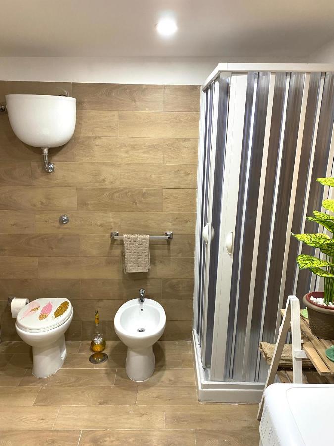 Golden House Apartment เนเปิลส์ ภายนอก รูปภาพ
